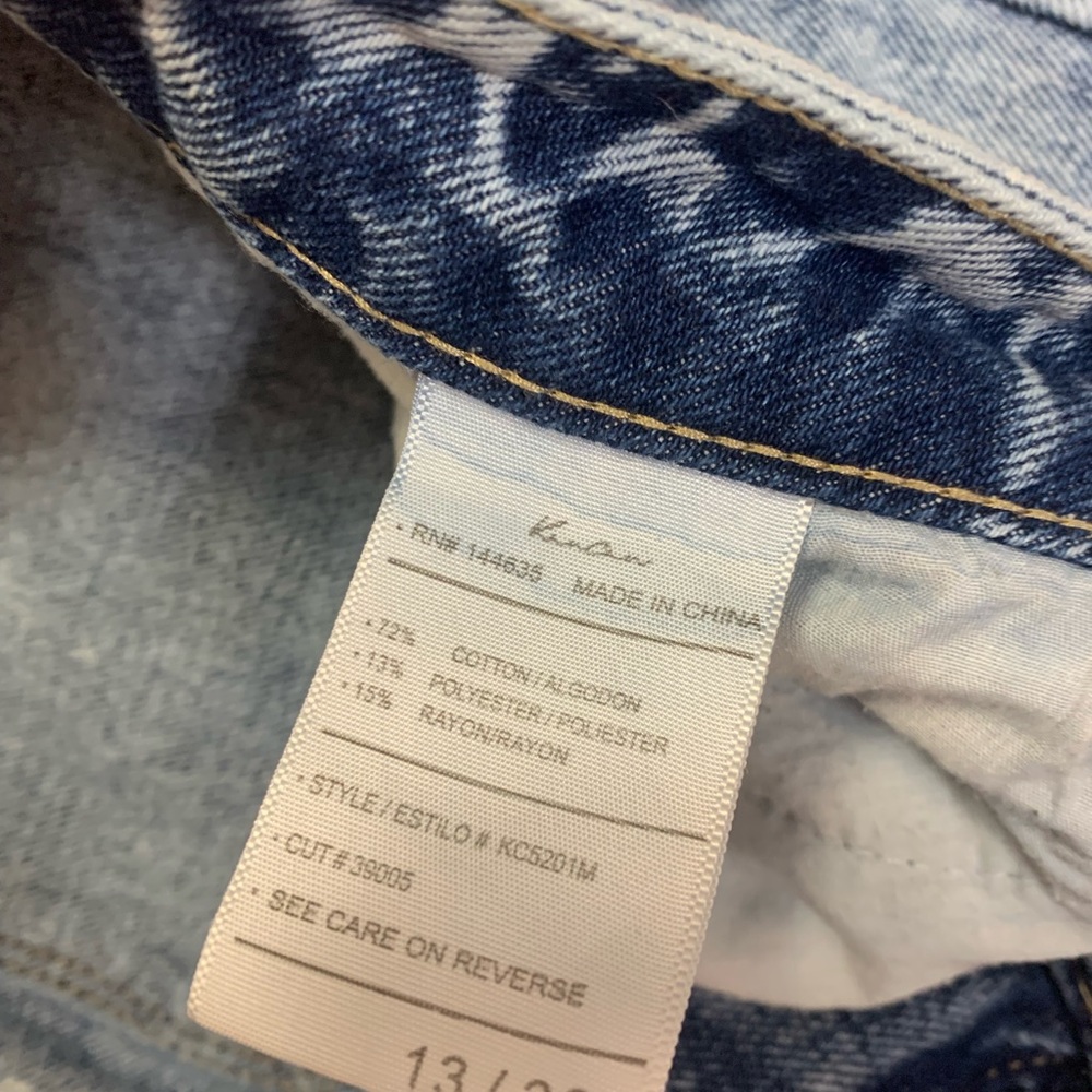 KanCan mom jeans
